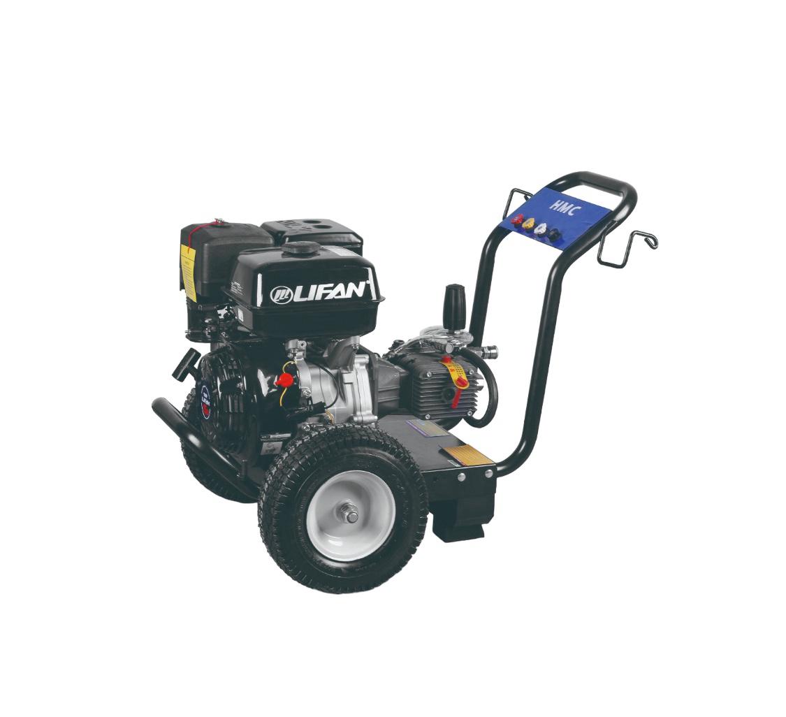 מכונת ניקוי בלחץ מים